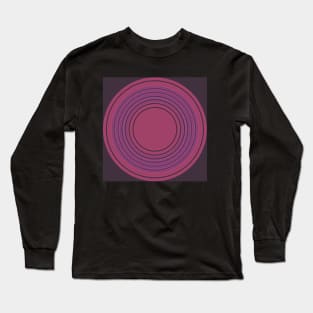 Focused dark retro Long Sleeve T-Shirt